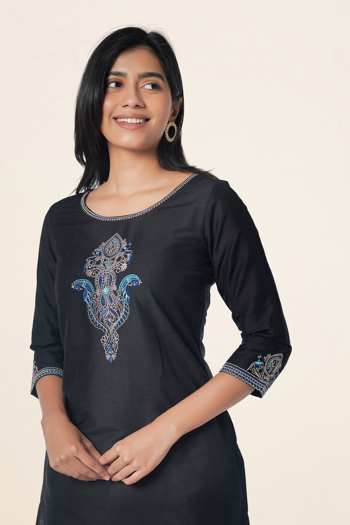 Contrast Peacock Motif Embroidered Placement Kurta Black
