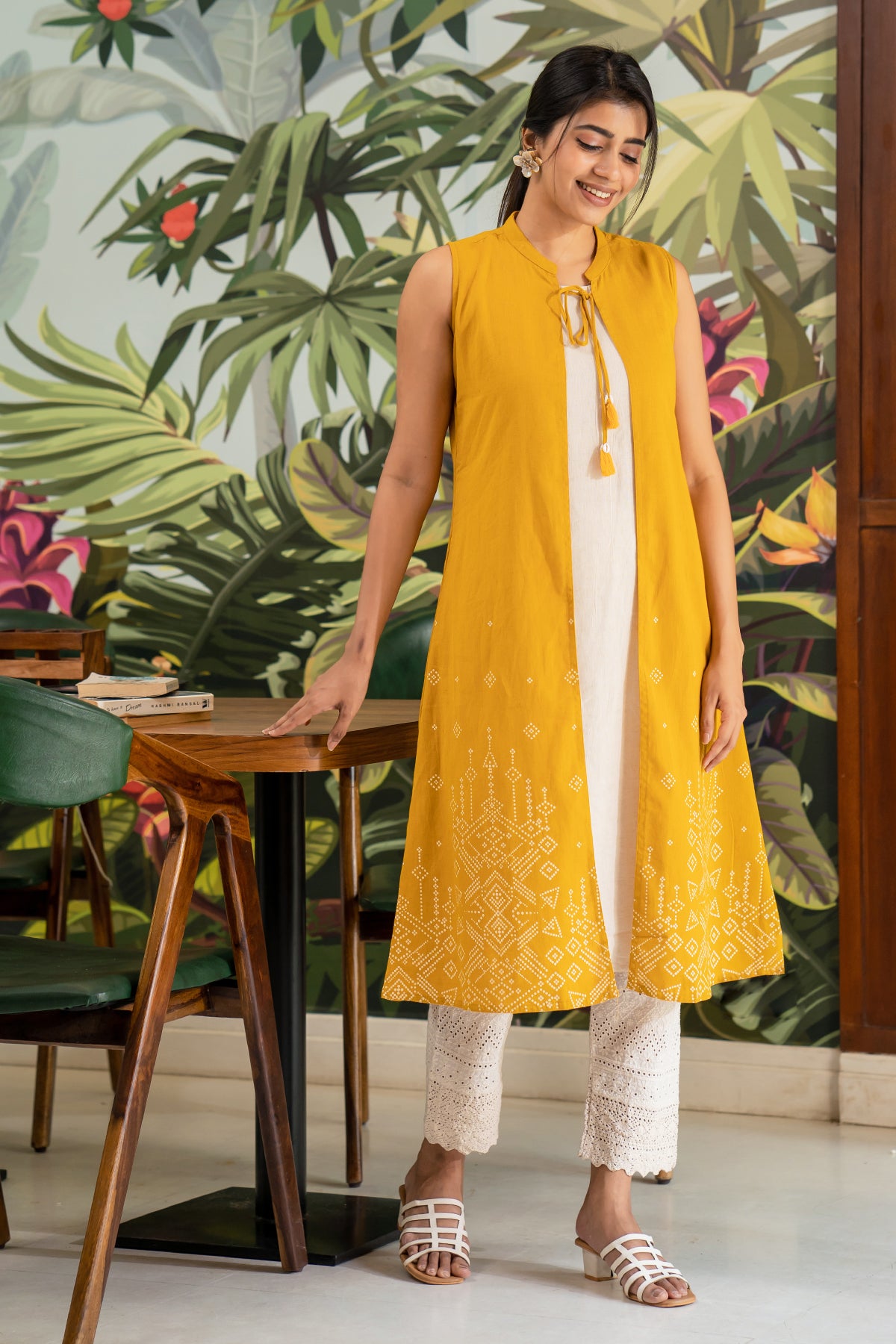 Geometric Printed With Contrast Over Coat Solid Kurta Off White Yellow