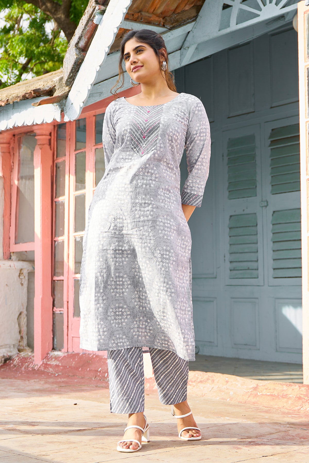 Bandhani Printed Cotton Kurta Pant - Grey