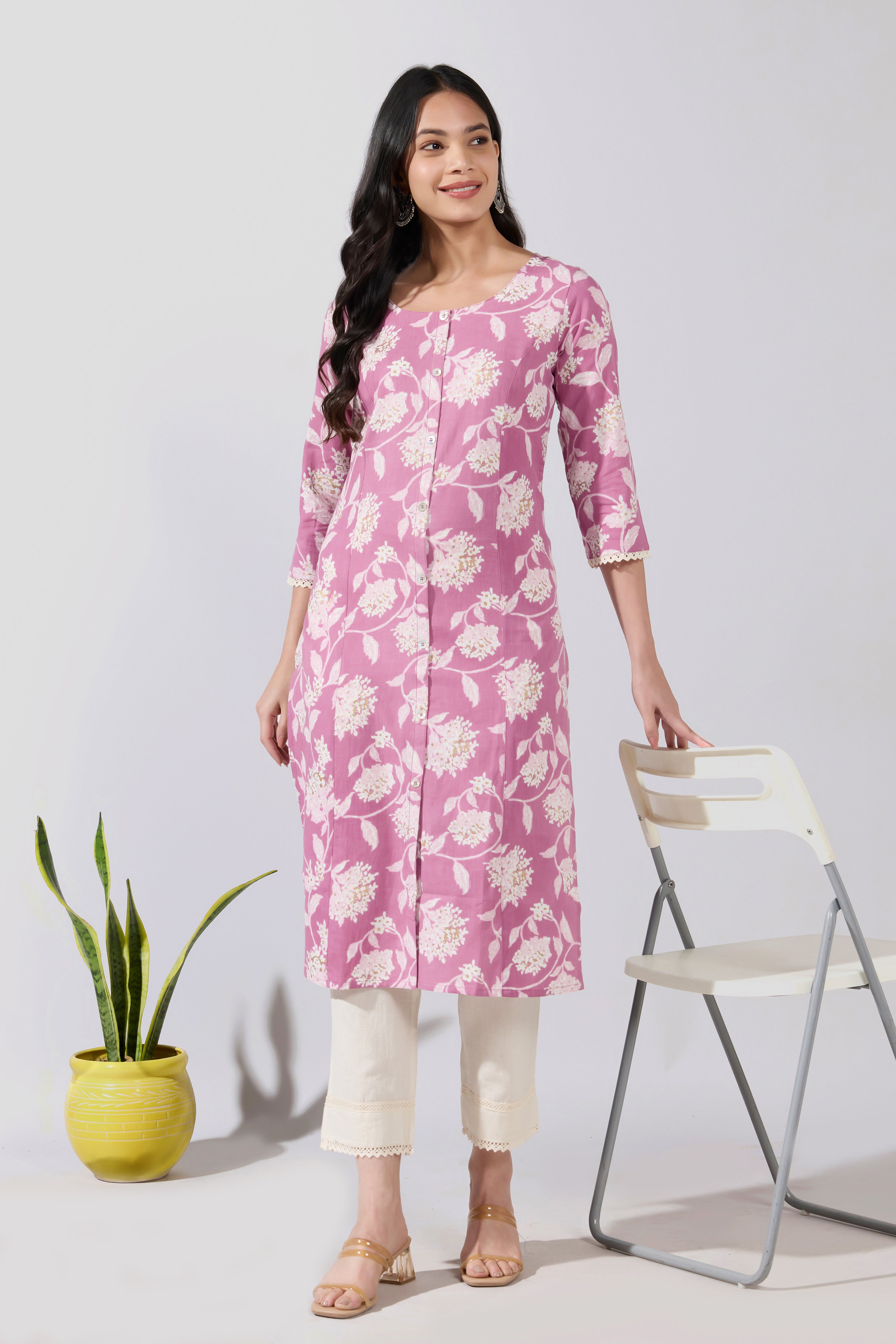 Pastel Pink Floral Printed Kurta Pant with Lace Embellished Hemline
