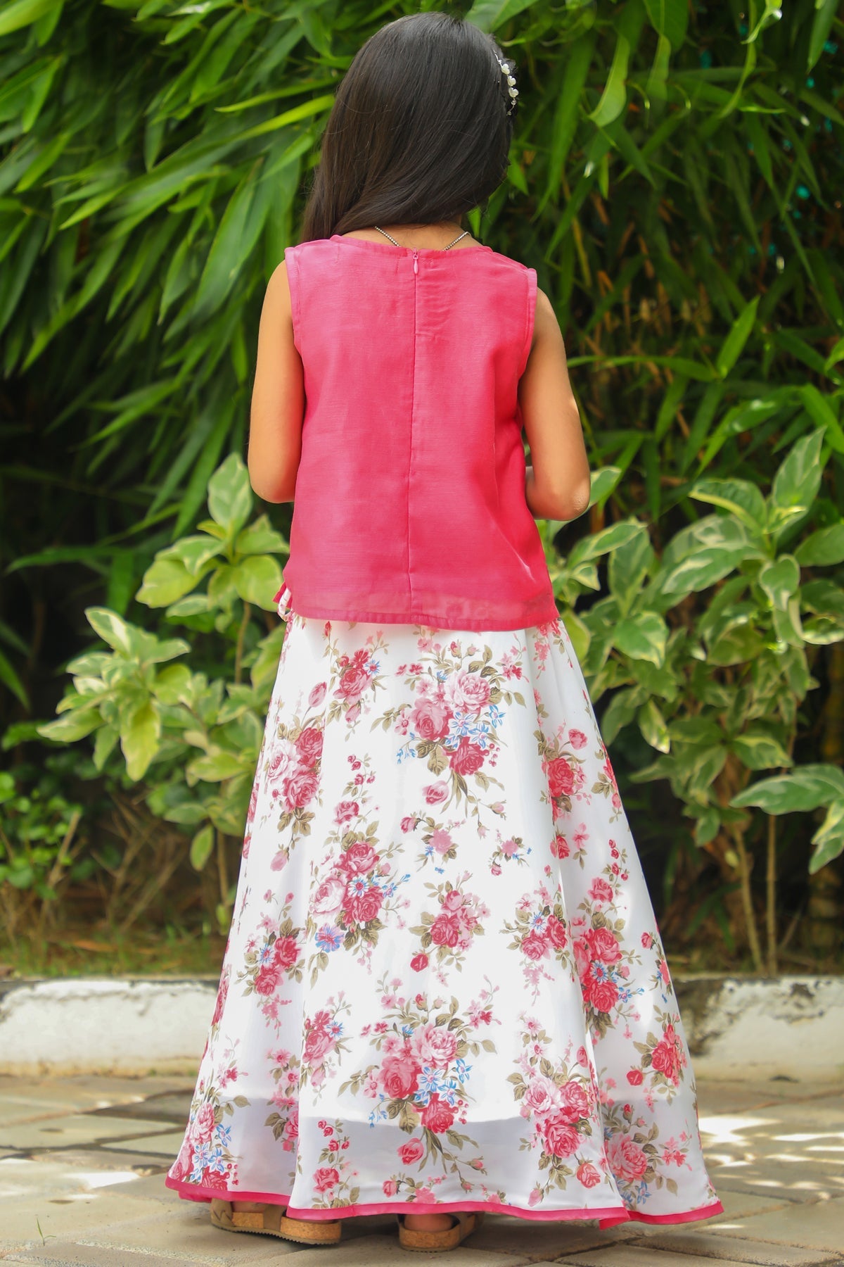Floral Embroidered Sleeveless Top All Over Vintage Floral Printed Skirt Set Pink White