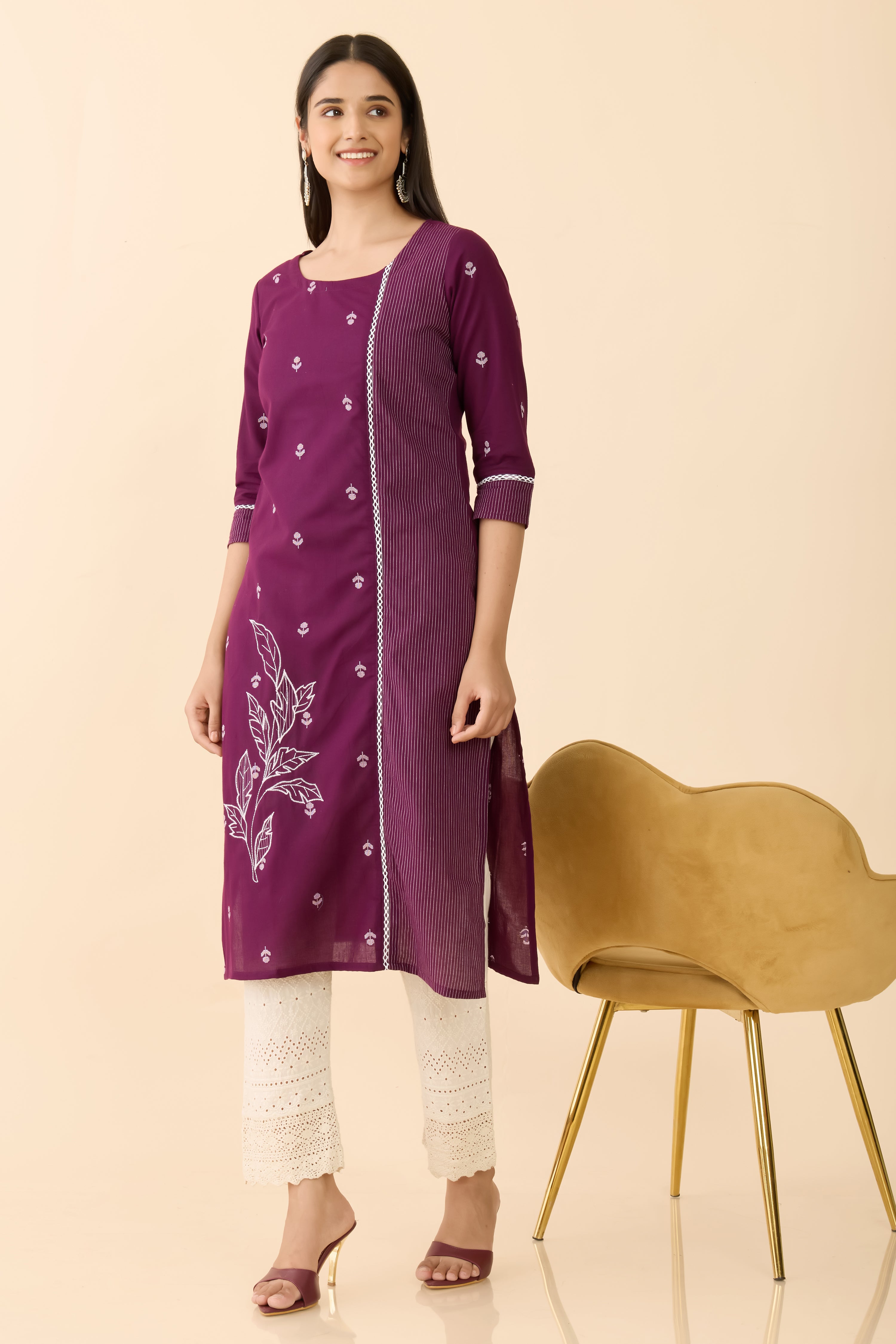 WINE BUTTA PRINTED STRAIGHT CUT KURTA