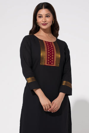 Black Solid Straight Nagari Kurta with Manglakeri Yoke