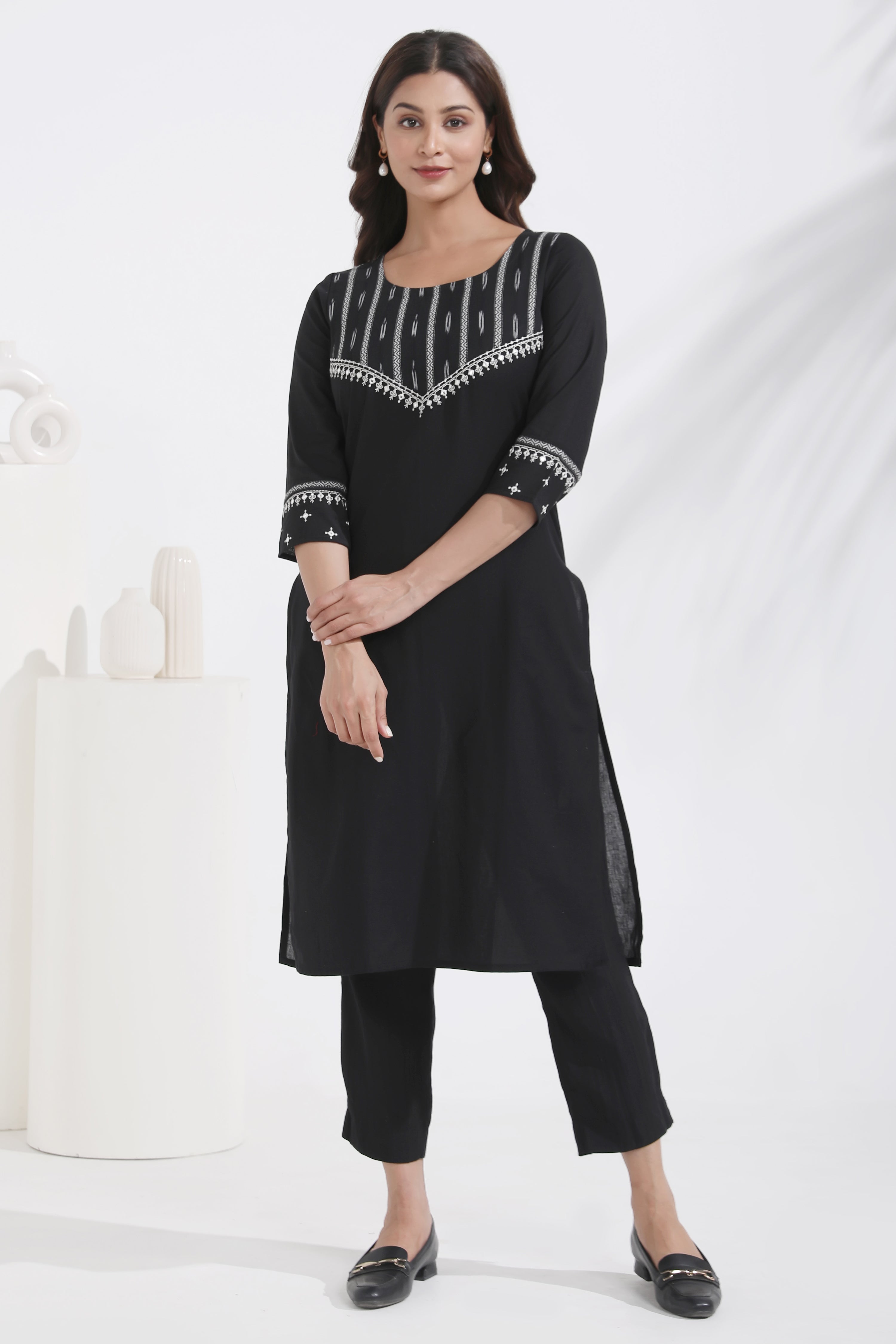 Ikkat Weave & Foil Mirror Embellished Black Kurta