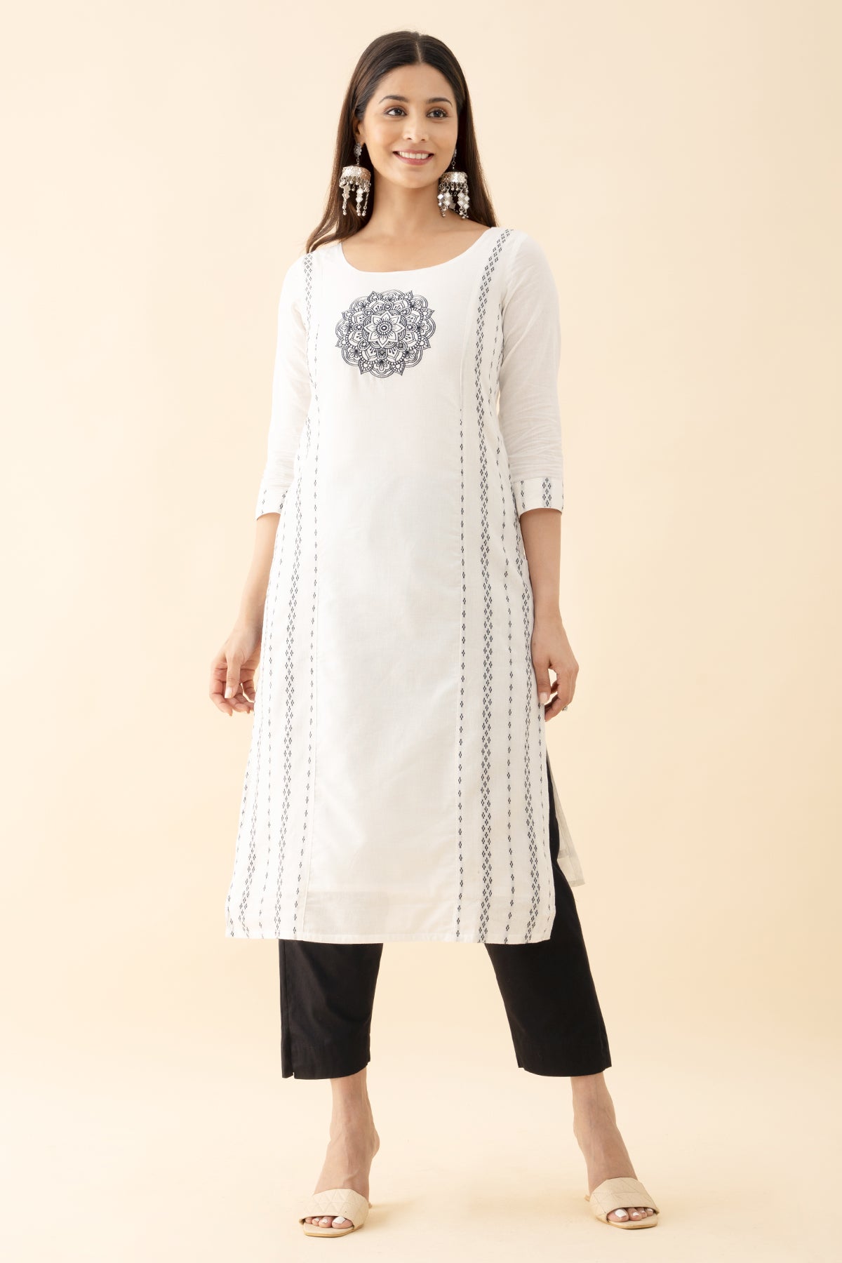 Mandala Embroidered Dobby Weave Kurta - White