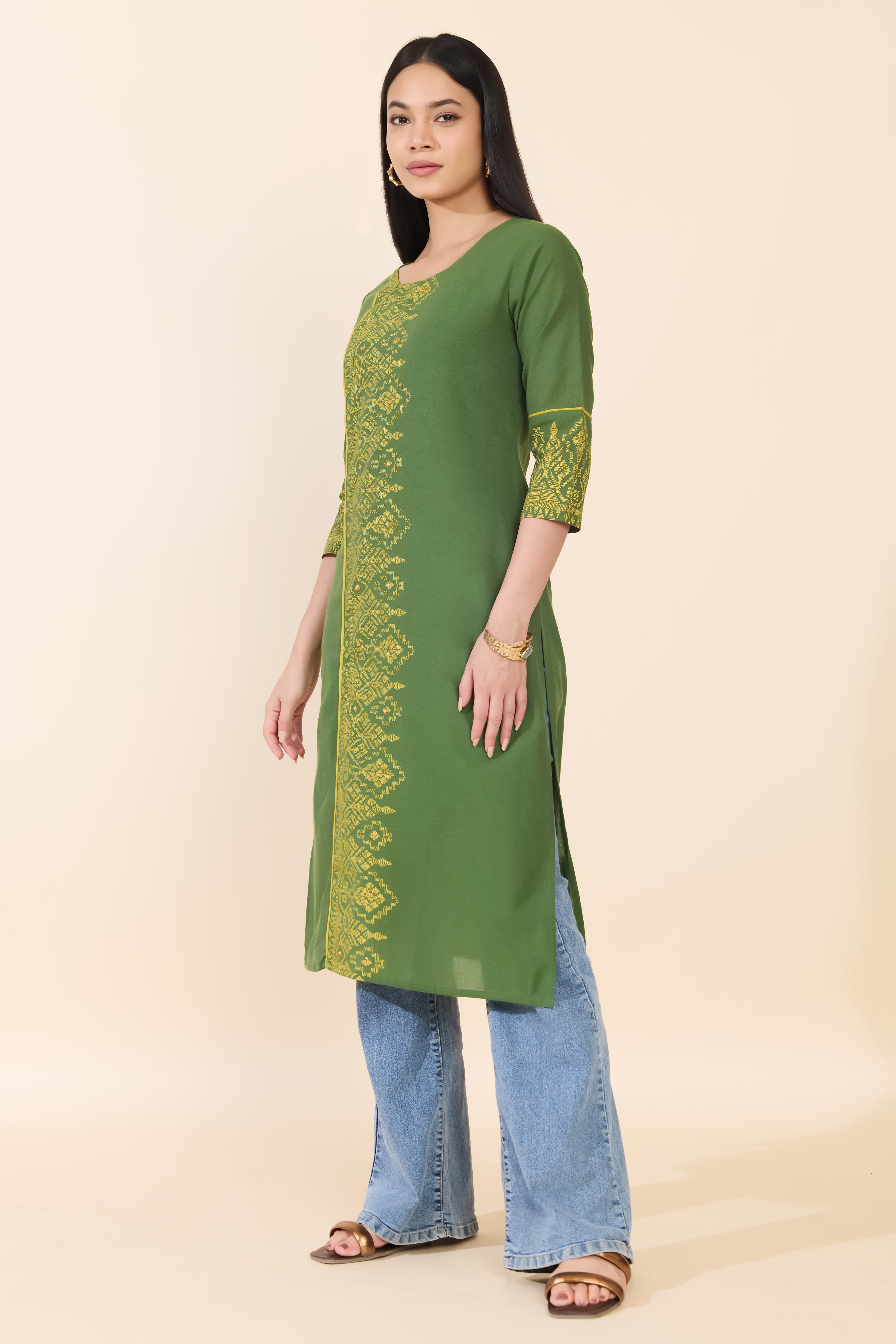 GREEN EMBROIDERED COTTON KURTA