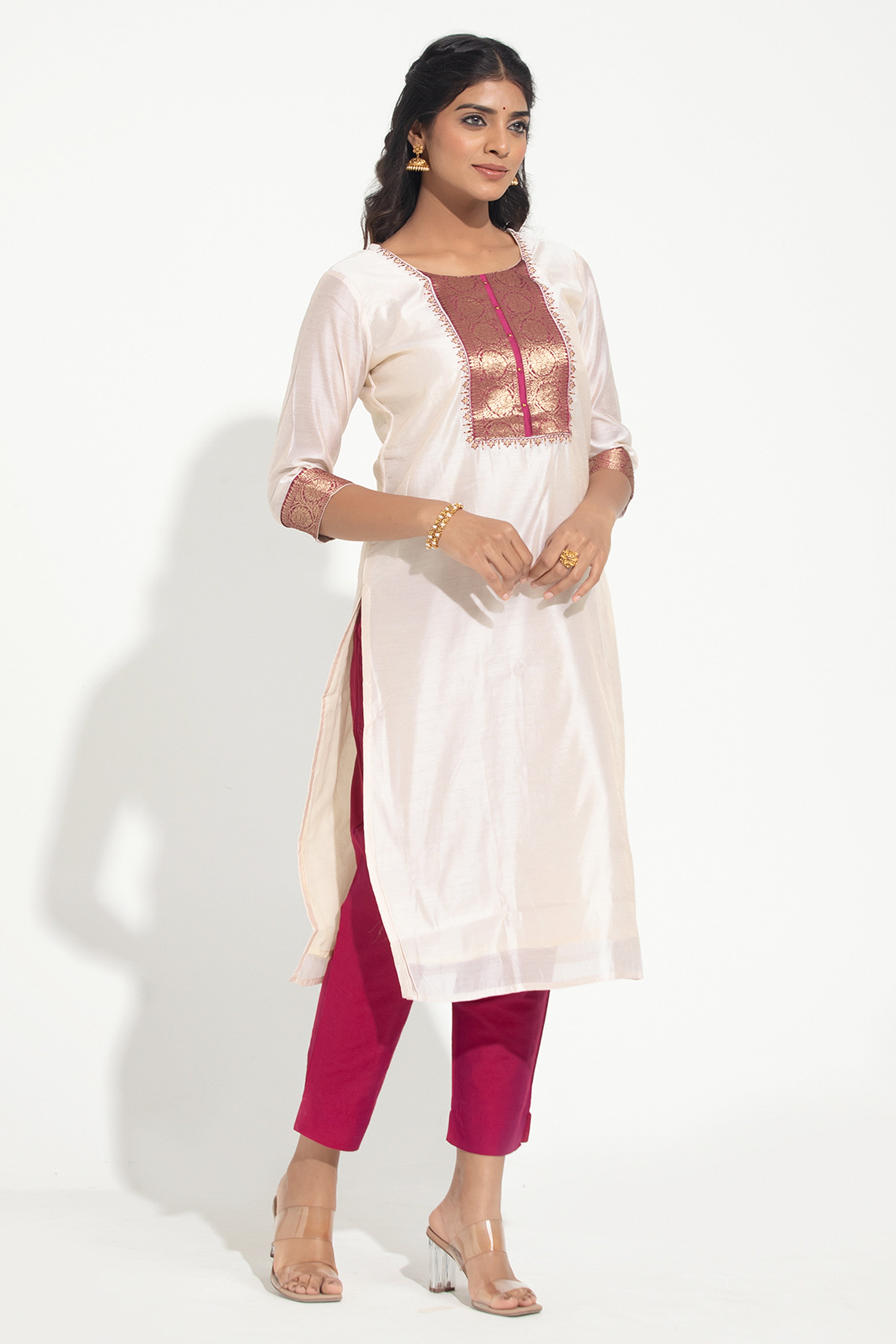 Zari Embellised Yoke Off -White Festive Kurta