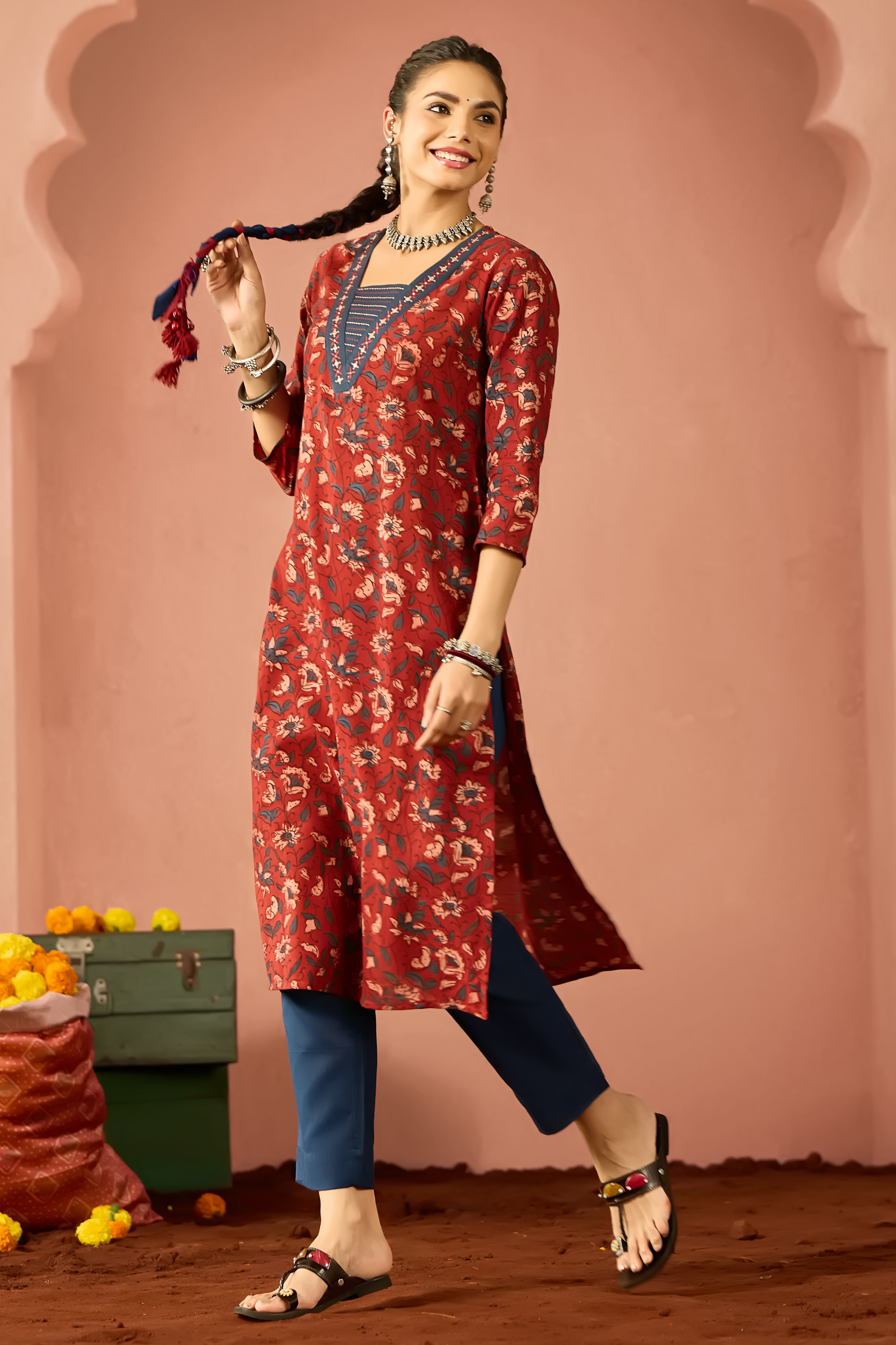 RED AJRAKH PRINTED STRAIGHT CUT KURTA