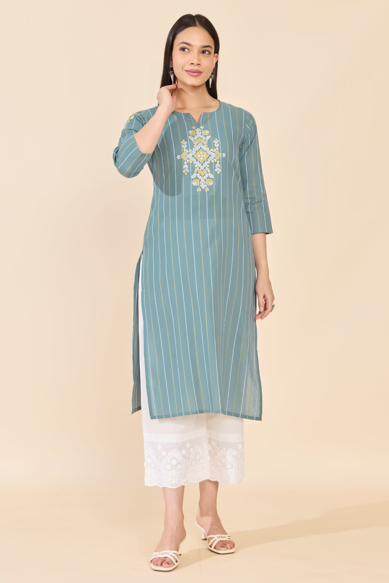 TURQUOISE EMBROIDERED COTTON KURTA