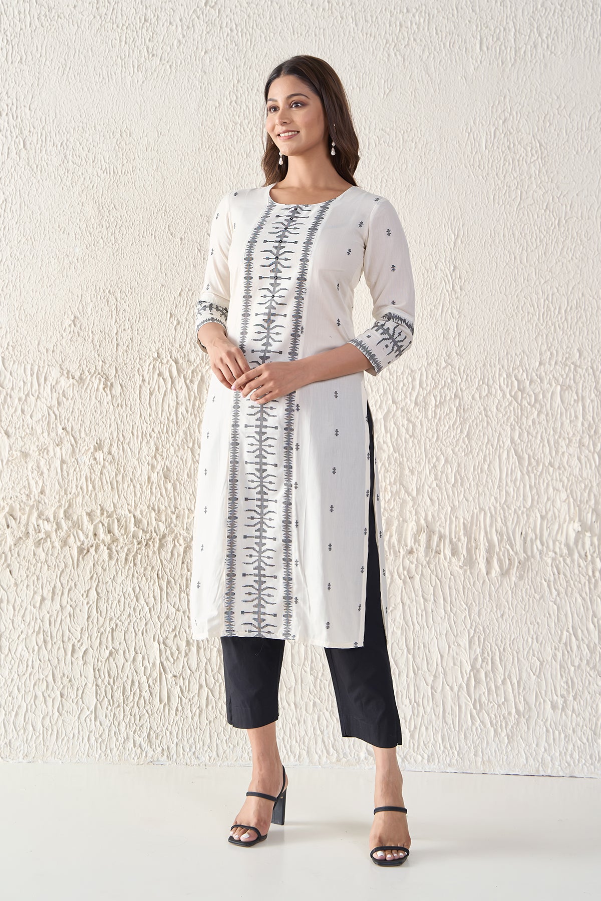 Breezy Jamdhani Weave Cotton Black & White Kurta