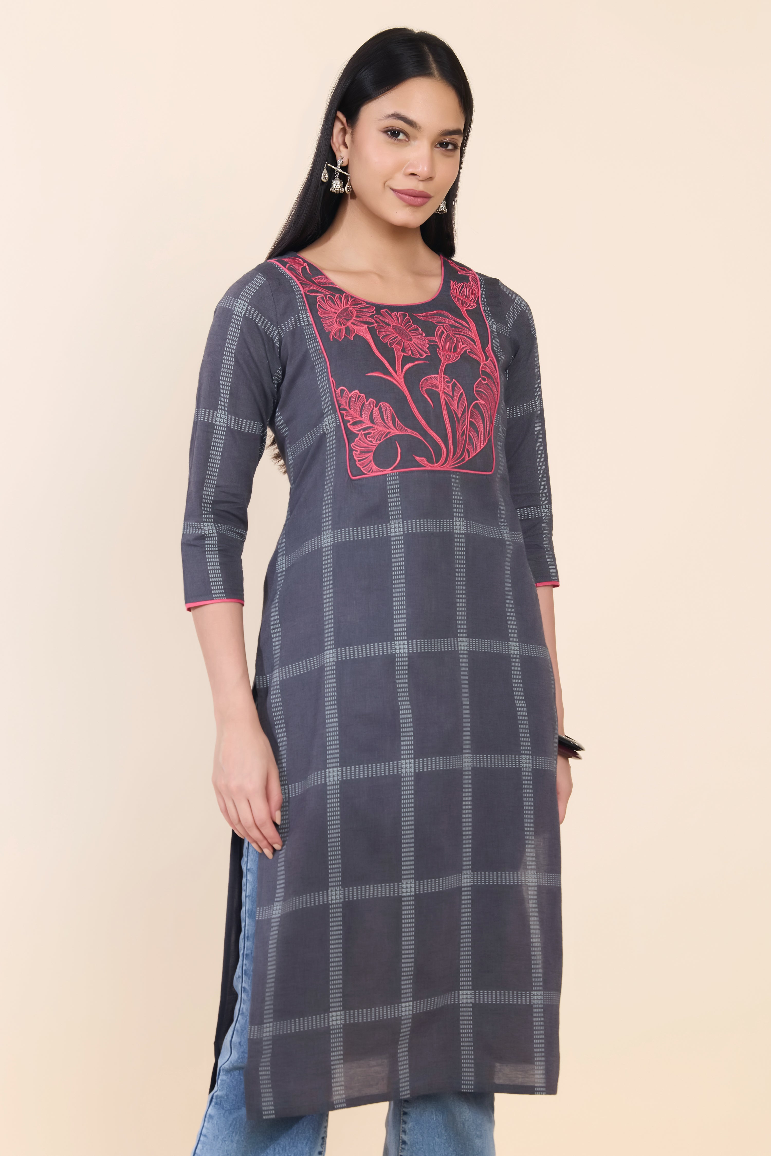 GRAY CHECKED FLORAL EMBROIDERED COTTON KURTA