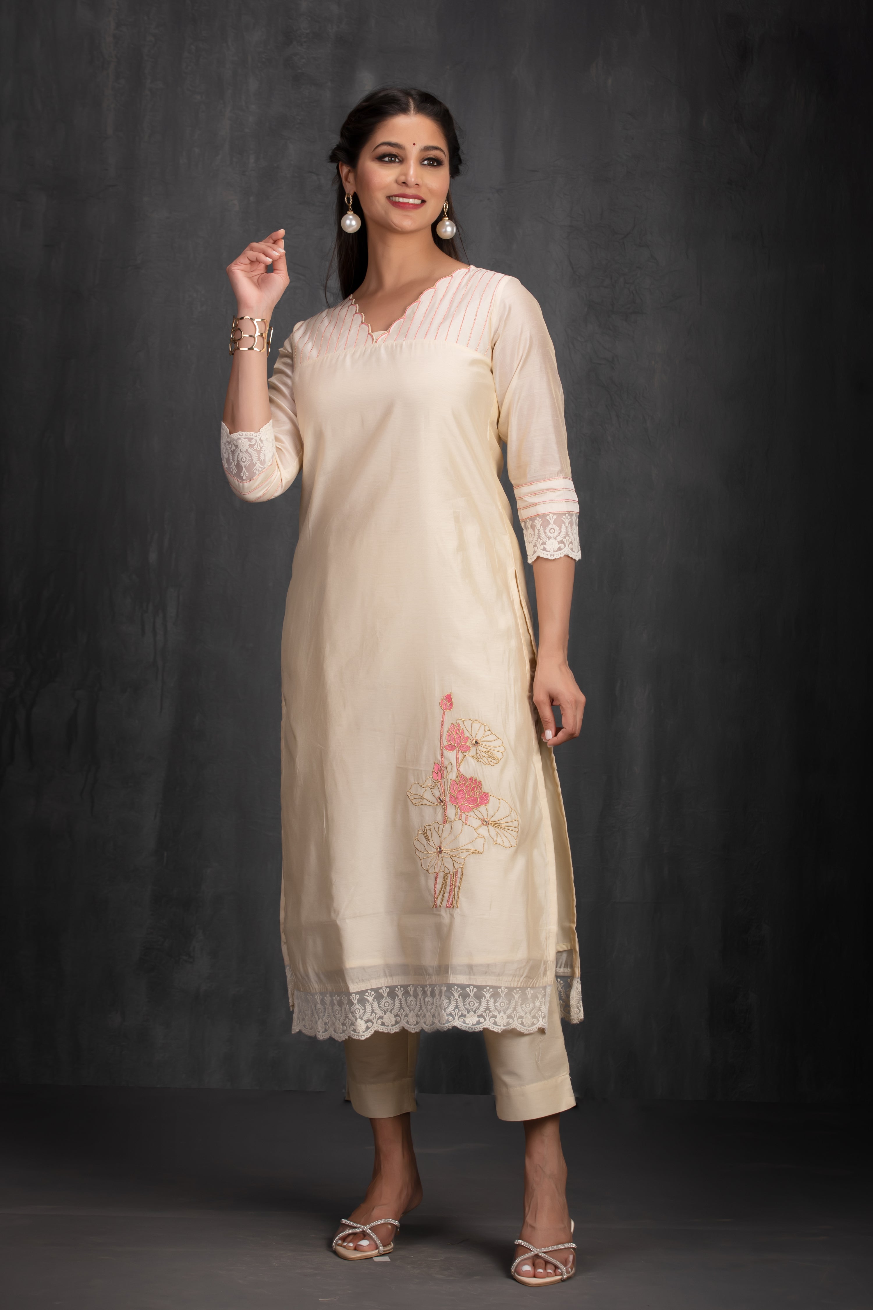 Off-White Chanderi Cotton Kurta with Embroidered Yoke