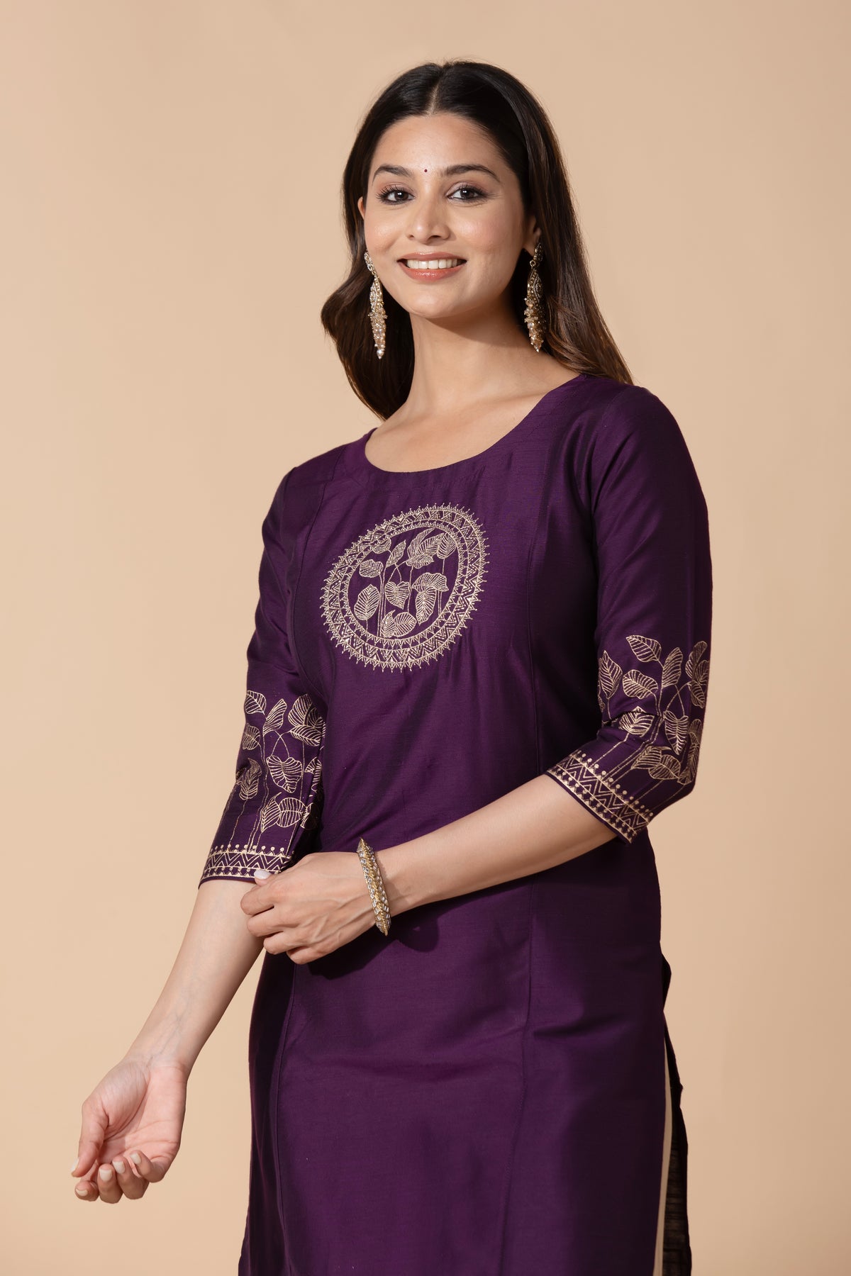 Purple Floral Embroidered Straight Kurta