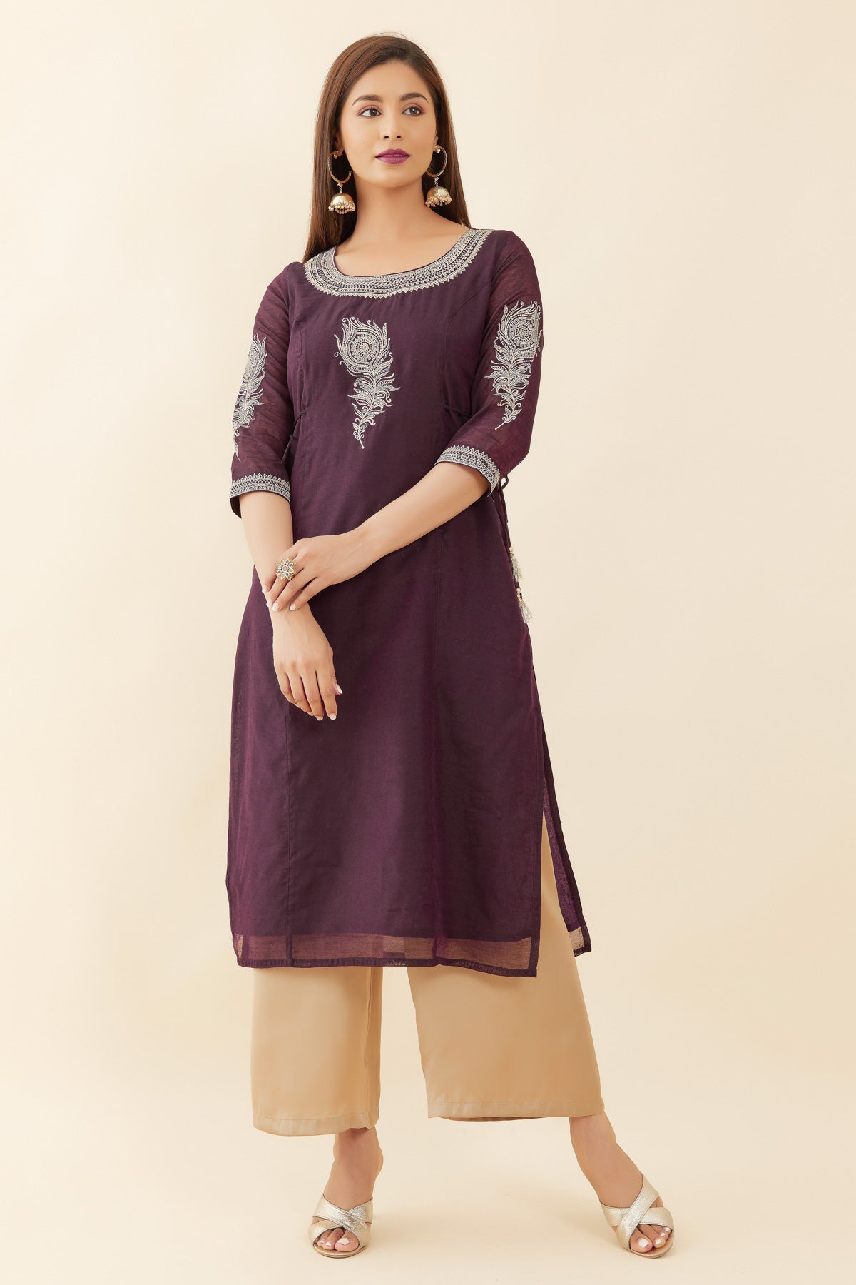 Peacock Feather Placement Embroidered Kurta Purple