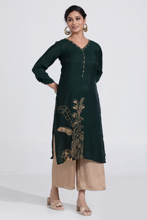 Green Makkati Kurta with Foil Mirror Work & Golden Print