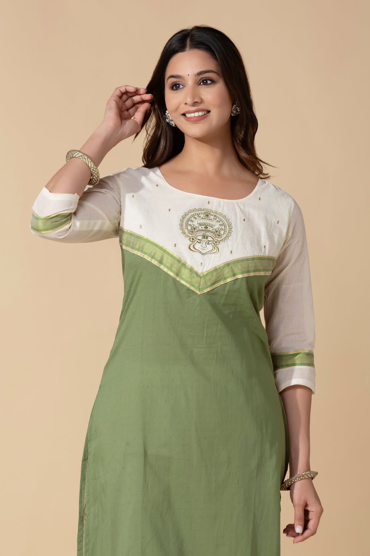 Green Kathakali Embroidery Straight Cotton Kurta