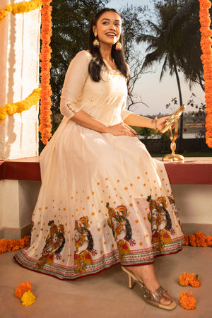 Geometric Embroidered Mural Printed Kurtas Off White