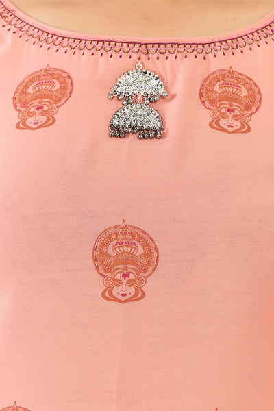 All Over Kathakali Print With Scallop Embroidered Kurta Peach