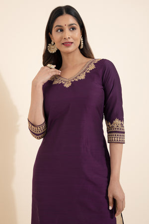 Burgundy Floral Embroidered Kurta for Women - Elegant and Stylish