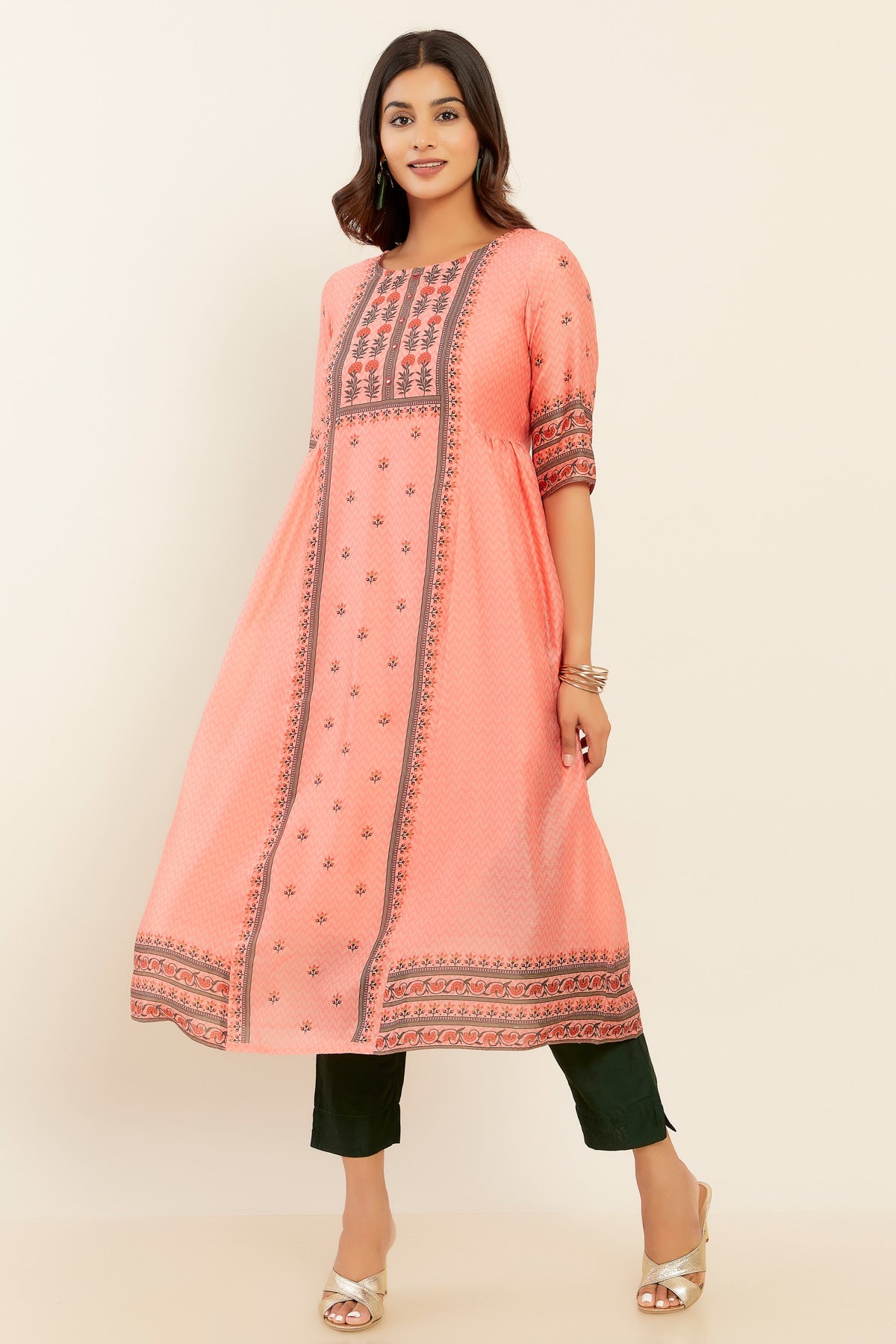 All Over Geometric Floral Printed A Line Pleated Kurta Pink