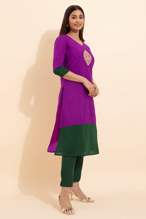 Paisley Embroidered Kurta - Purple