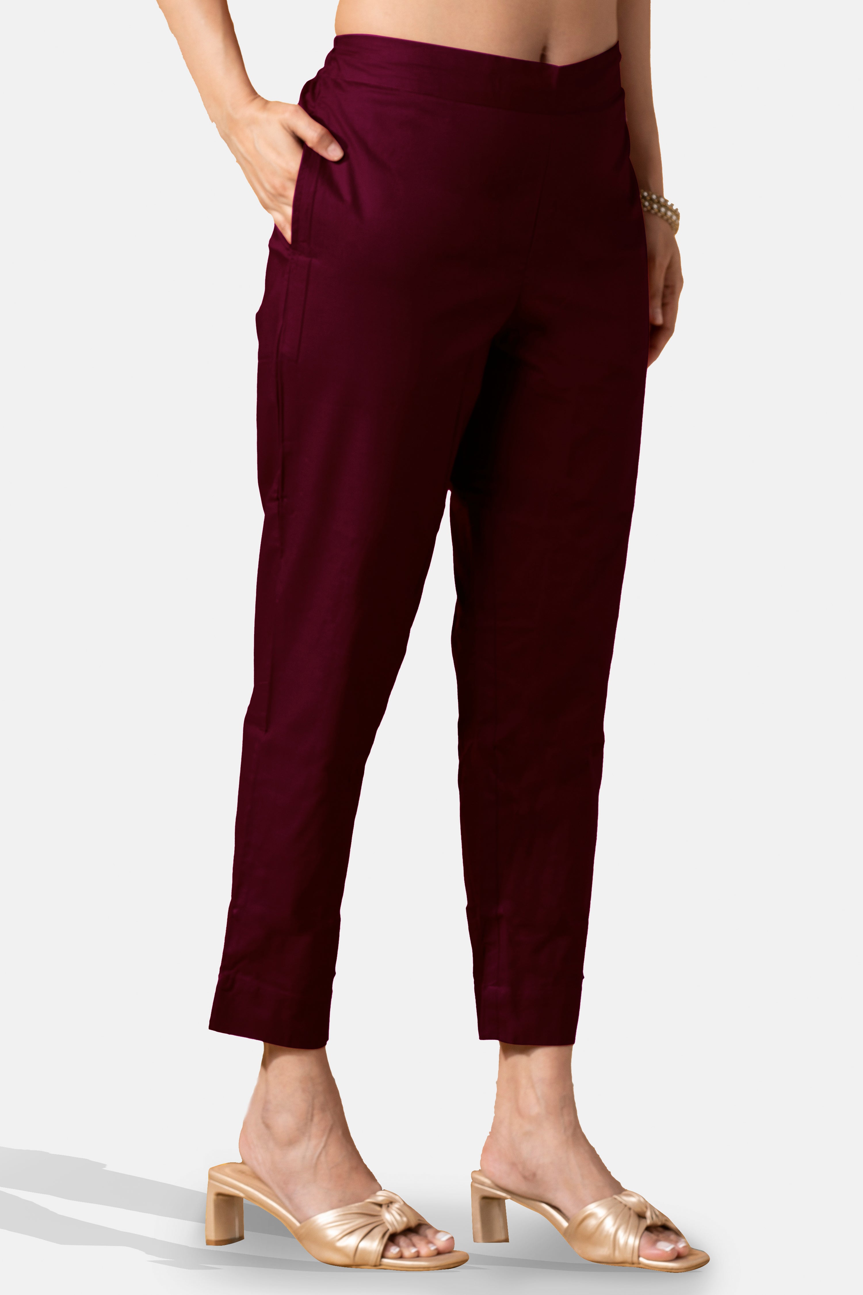 Reddish Brown Solid Pure Cotton Straight Pant with Pockets