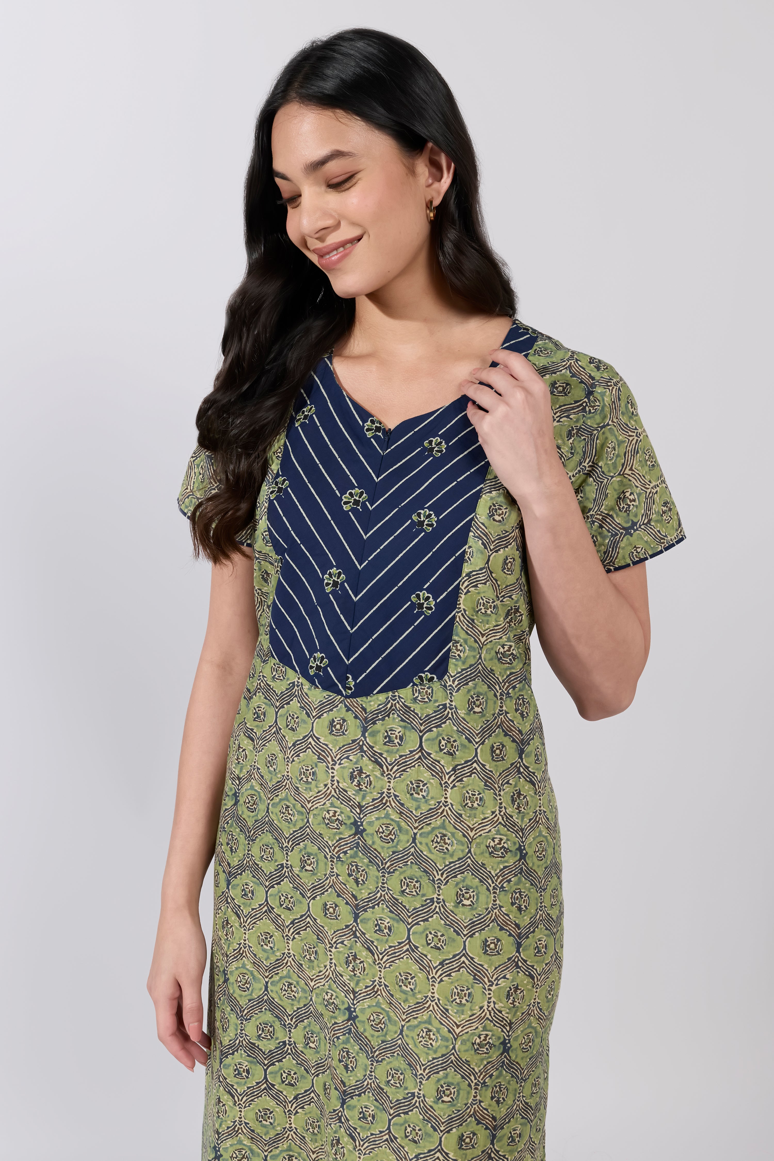 Green Ogee Printed Cotton Nightwear