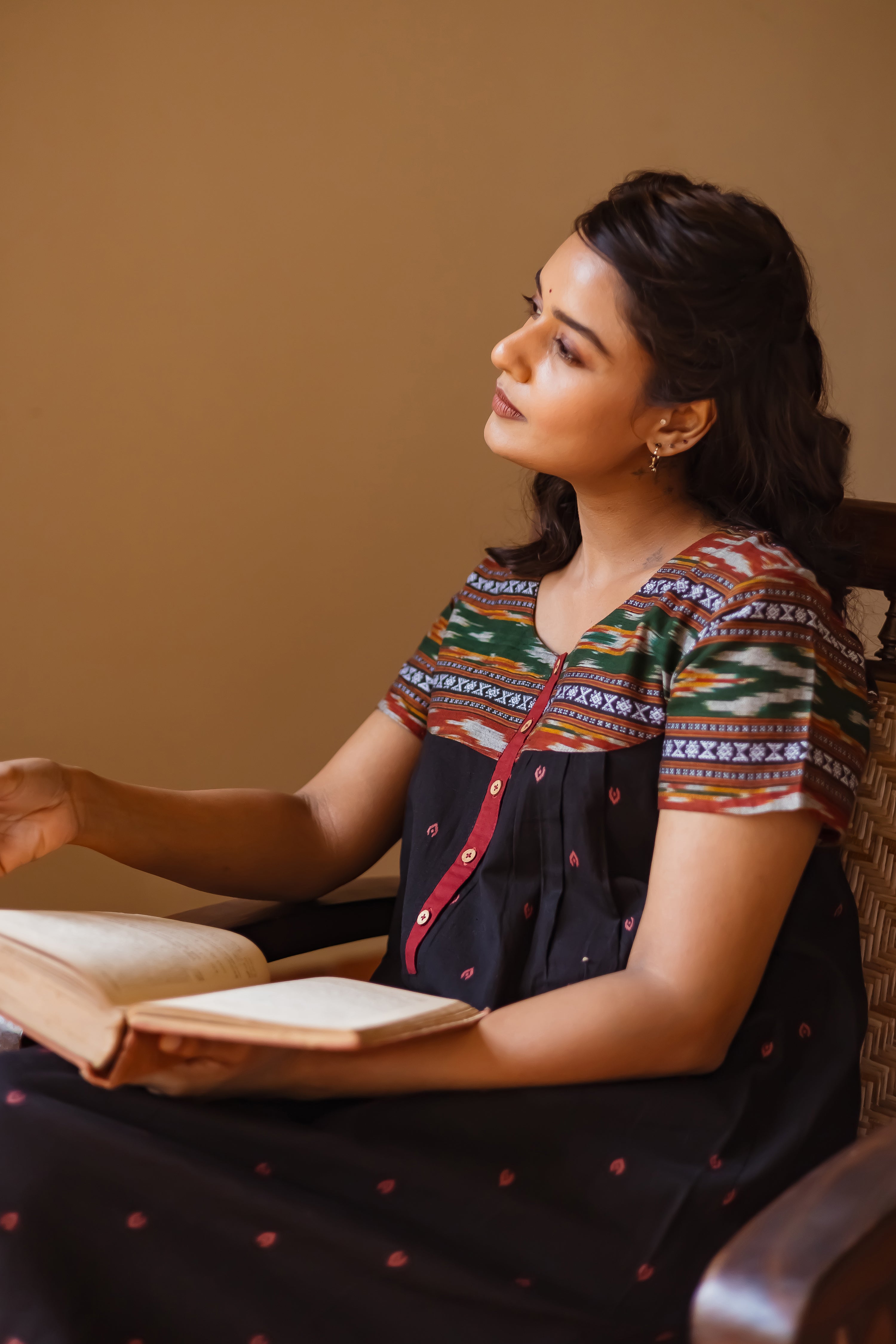 Black Ikat Printed Cotton Nightwear with Button Closure