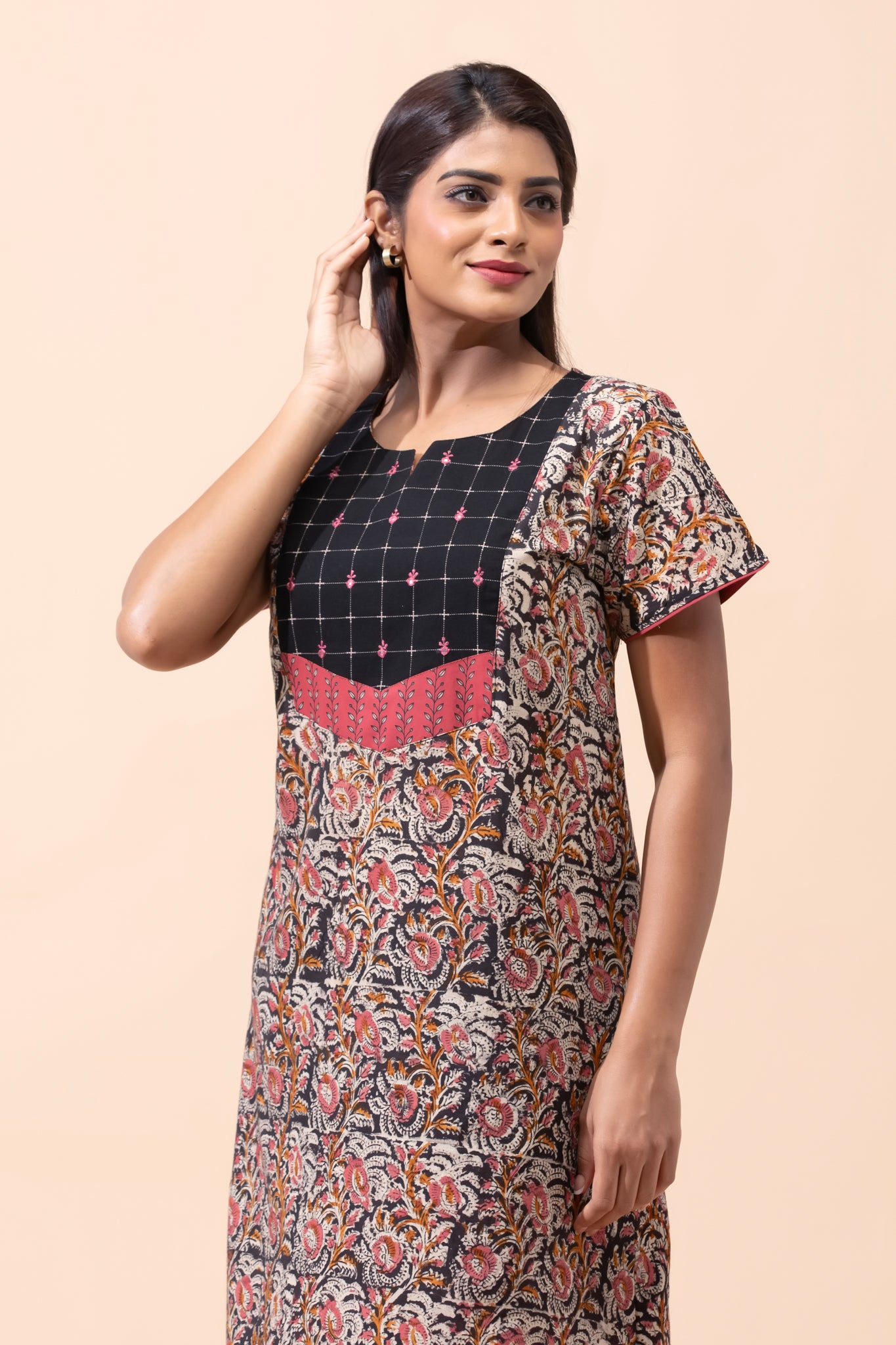 Black Kalamkari Cotton Nightwear