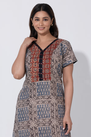 Blue & Black Kalamkari Nighty with Foil Mirror Yoke