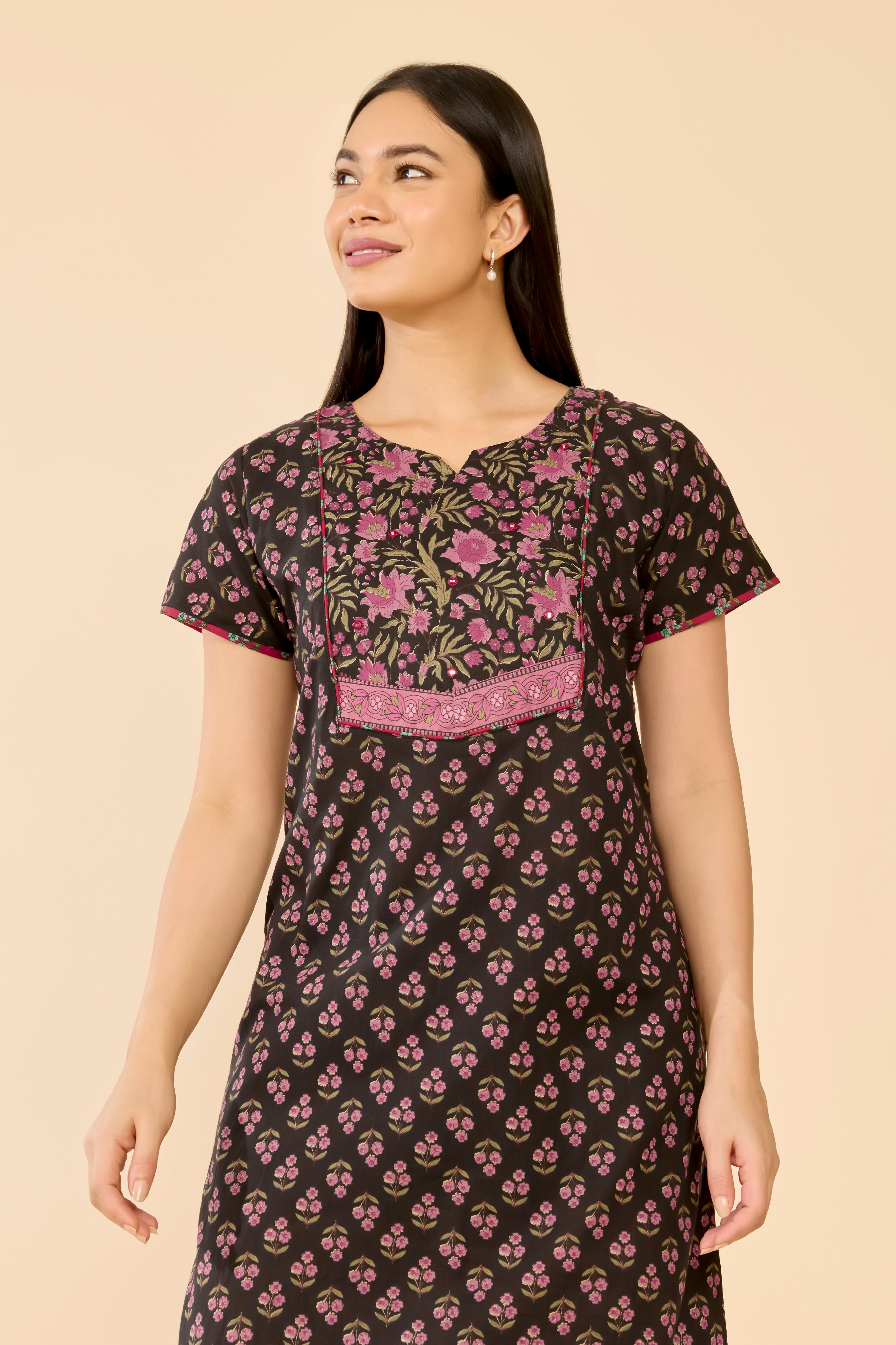 Black Floral Printed Cotton Nightwear