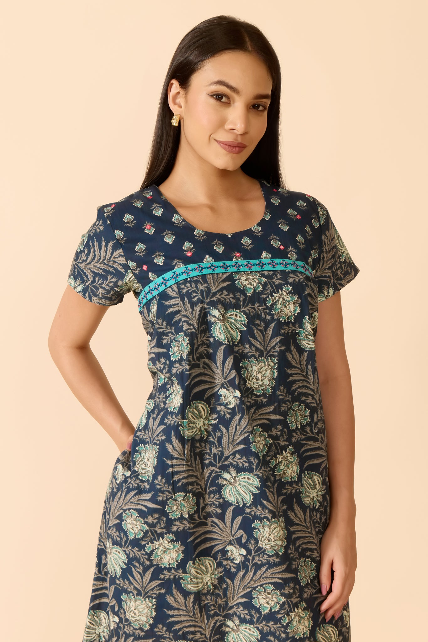 BLUE FLORAL COTTON NIGHTWEAR