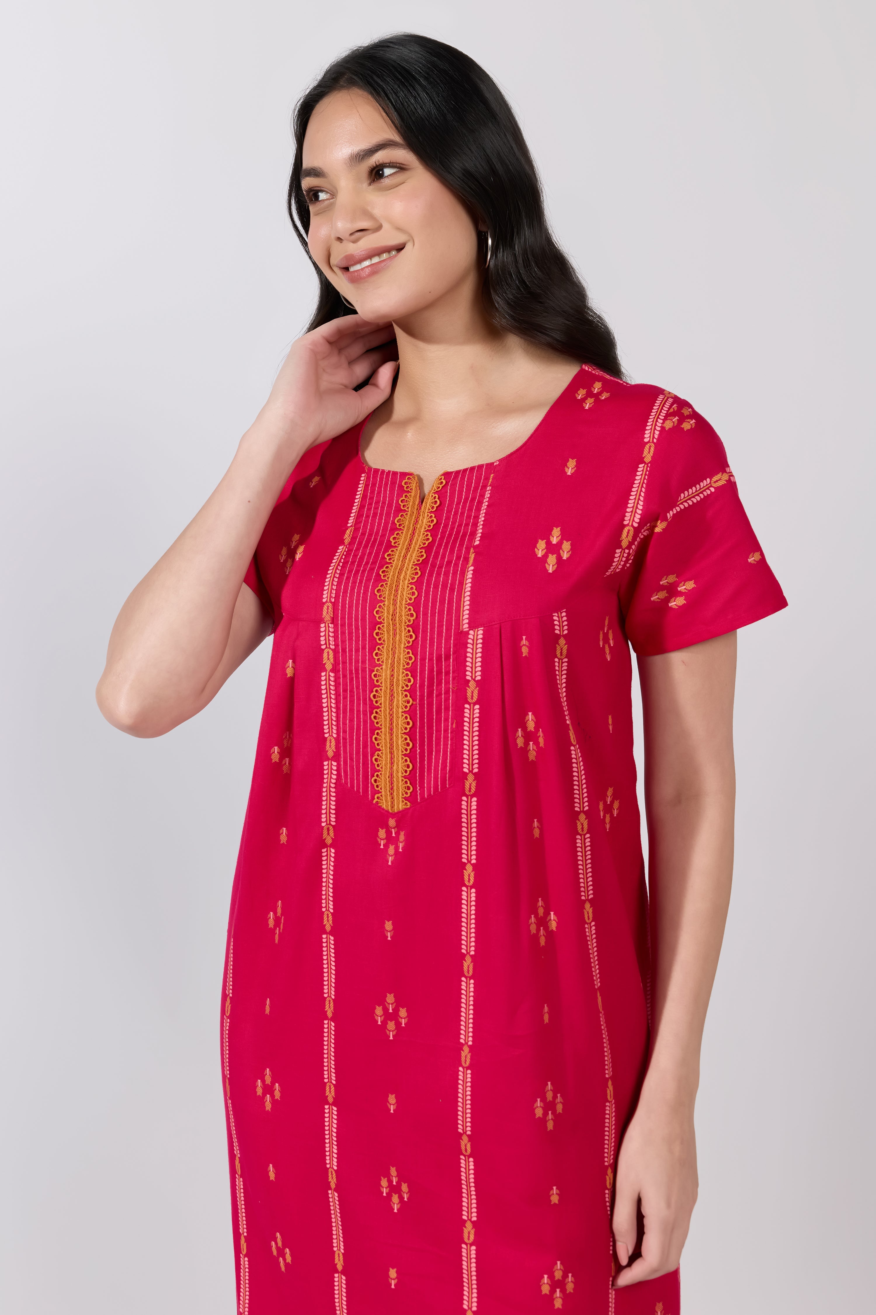 DARK PINK COTTON NIGHTWEAR WITH BUTTA PRINT
