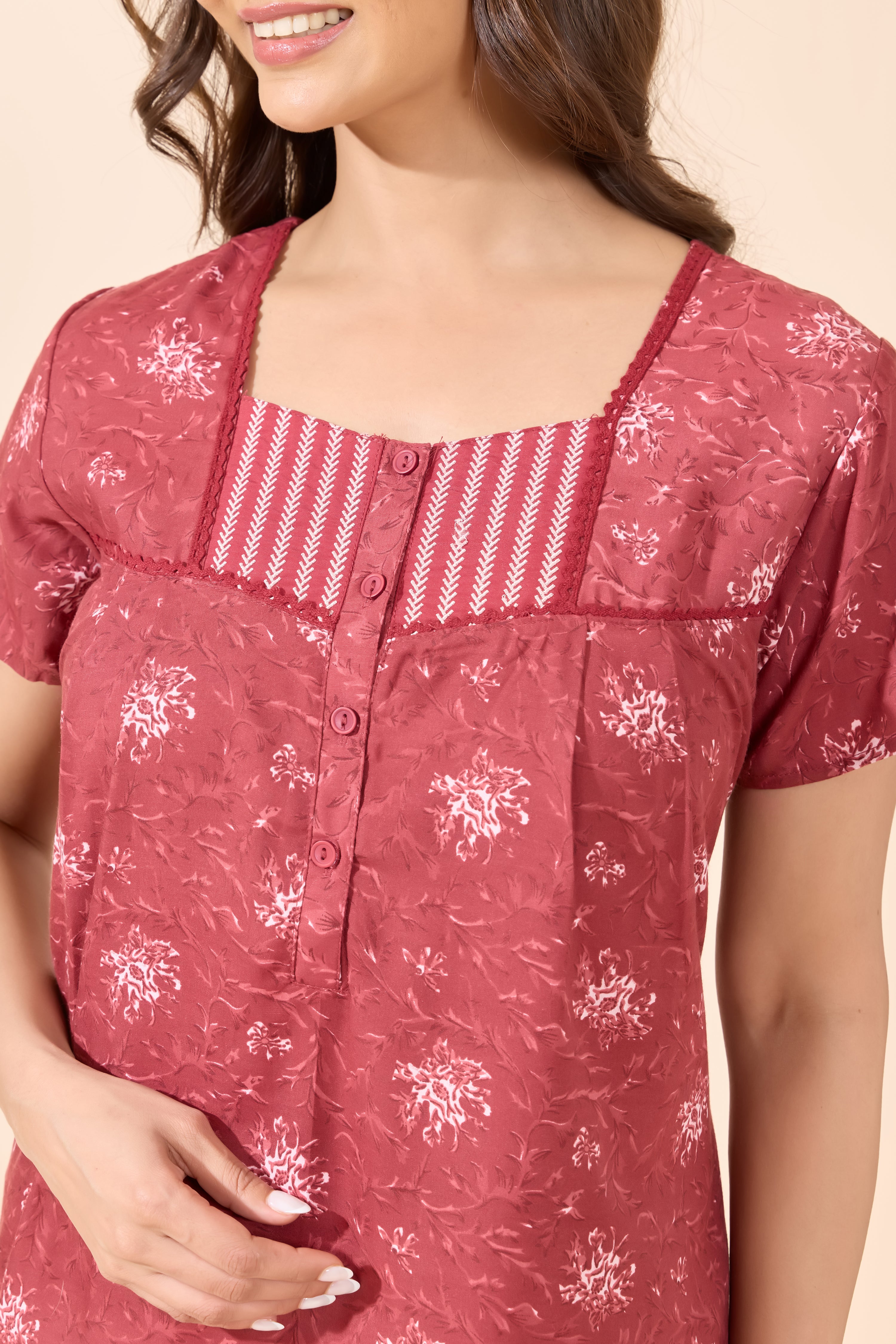 Red Damask Printed Cotton Nightwear