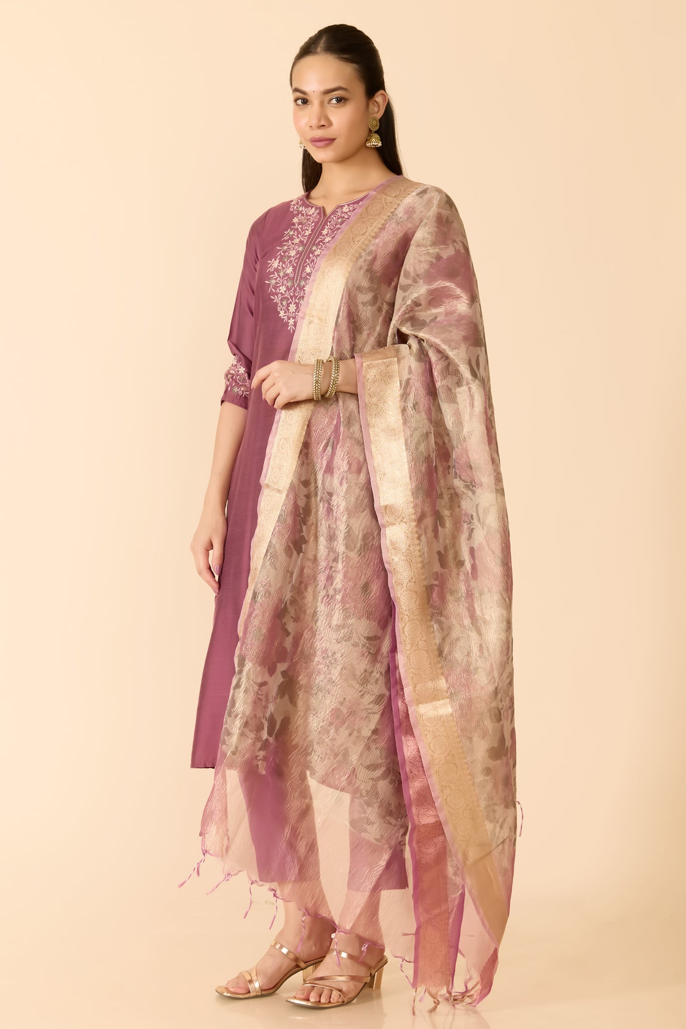 MAUVE KURTA SET WITH PINK DUPATTA