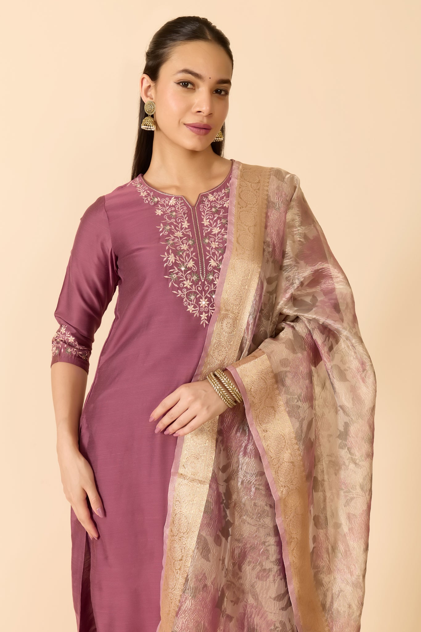 MAUVE KURTA SET WITH PINK DUPATTA