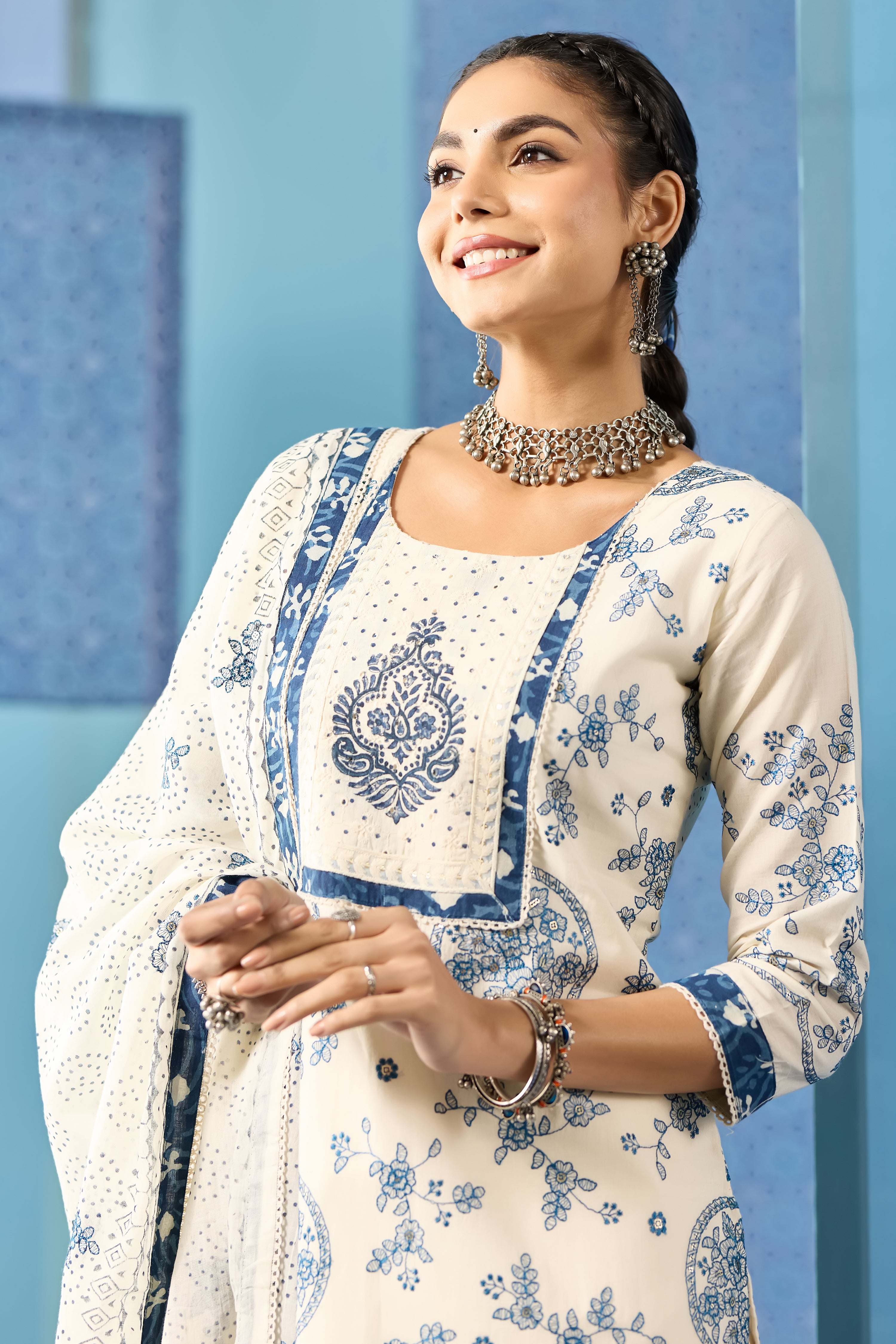 INDIGO FLORAL WHITE COTTON KURTA SET
