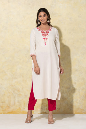 Floral Embroidered Off-White & Magenta Kurtaset with Printed Dupatta
