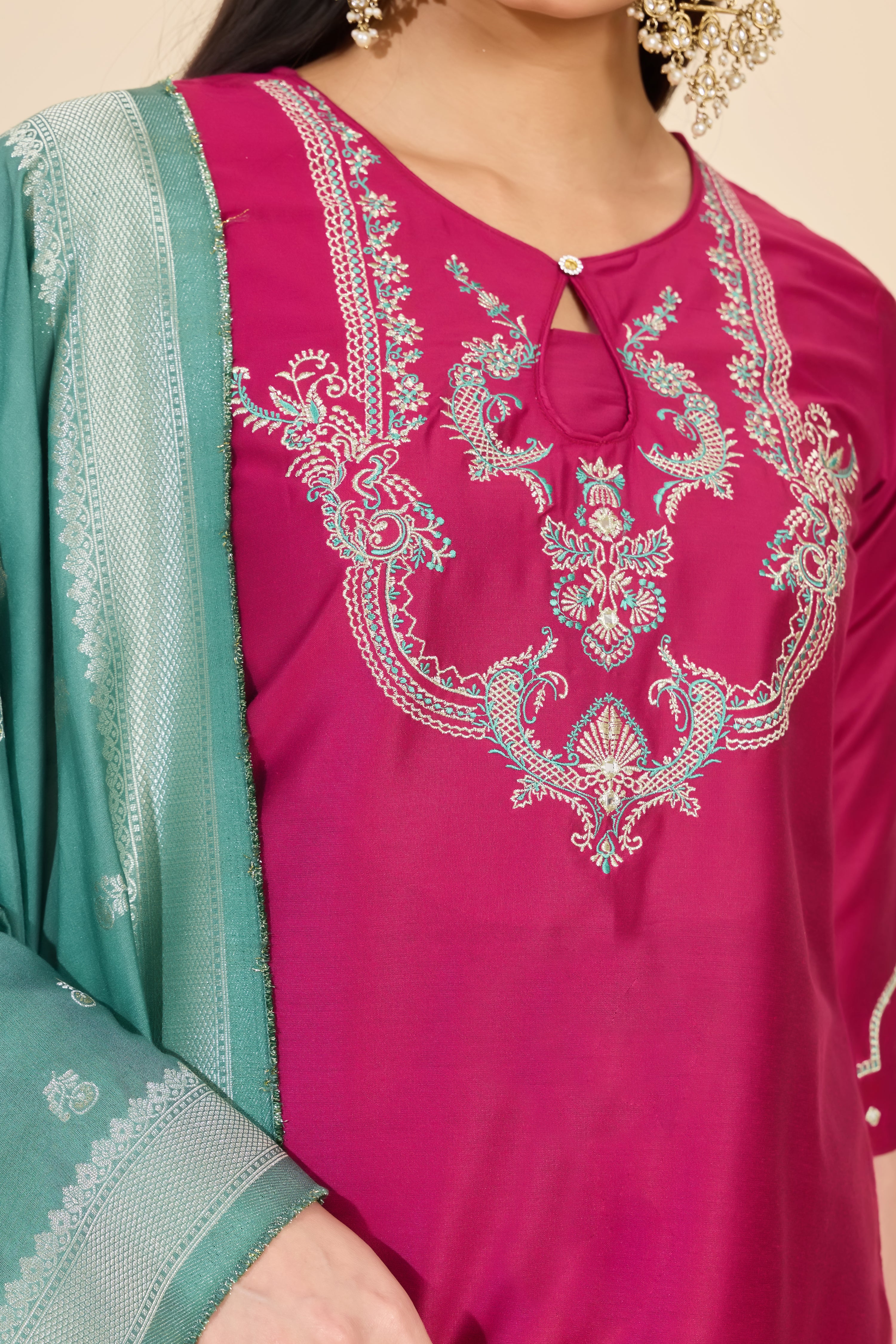 MAGENTA FLORAL KURTA SET