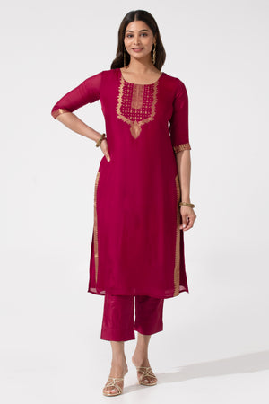 Monochrome Magenta Festive Kurtaset with Brocade Dupatta