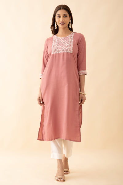 Floral Embroidered Yoke Kurta Set With Embroidered Organza Dupatta Peach Off White