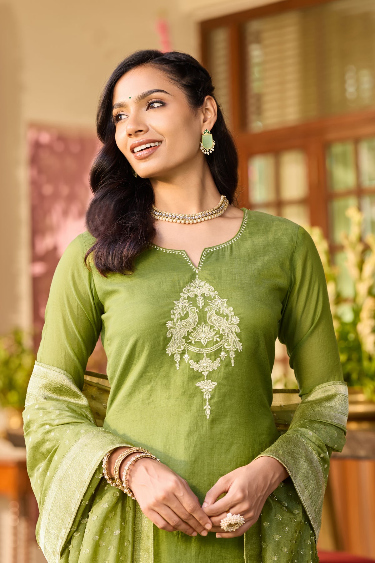Green Bird Embroidered Straight Kurta Set With Chanderi Dupatta