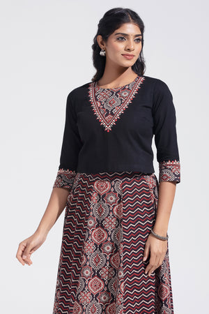 Black Floral Printed & Embroidered Skirtset