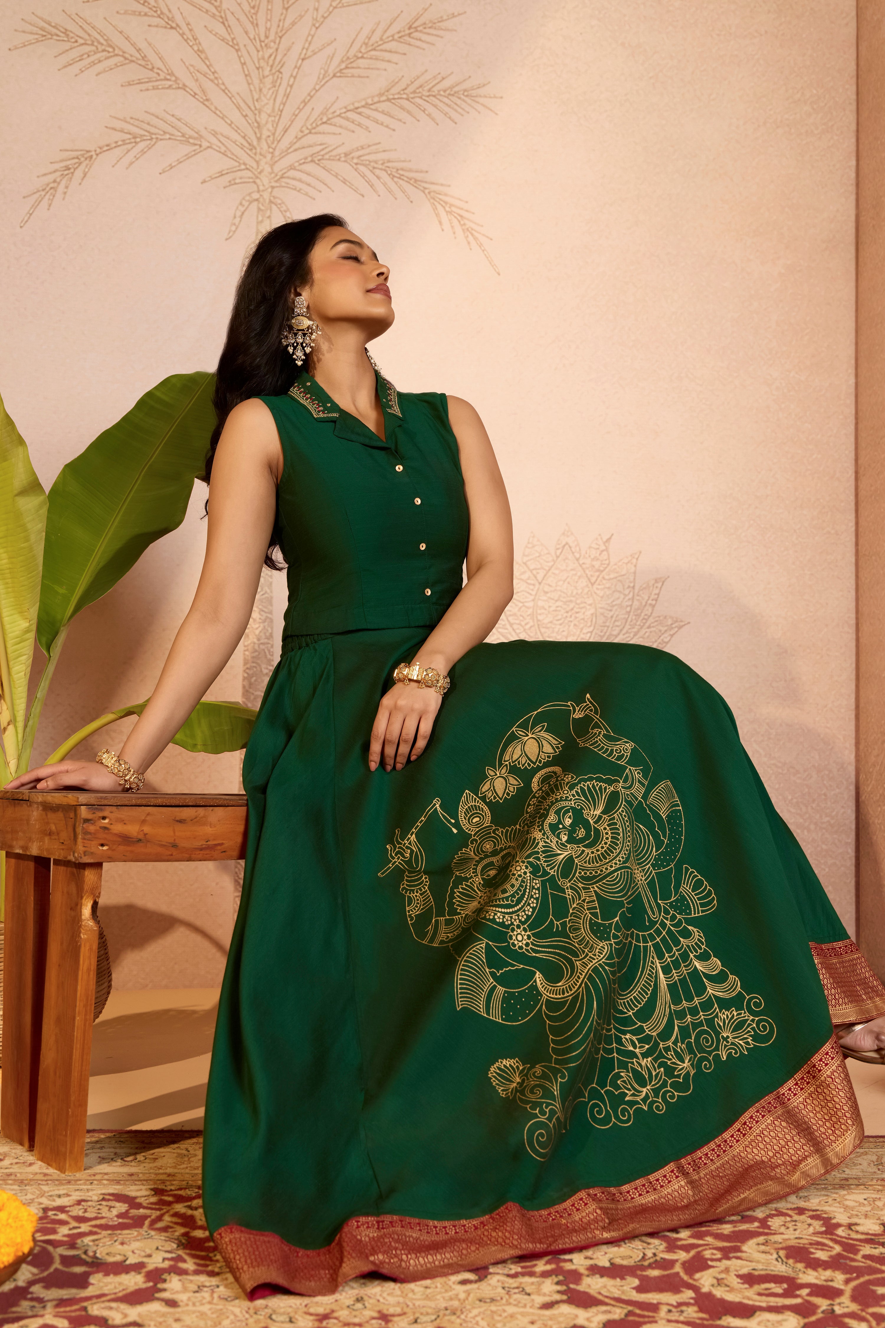 Green Mural Printed Skirt Set