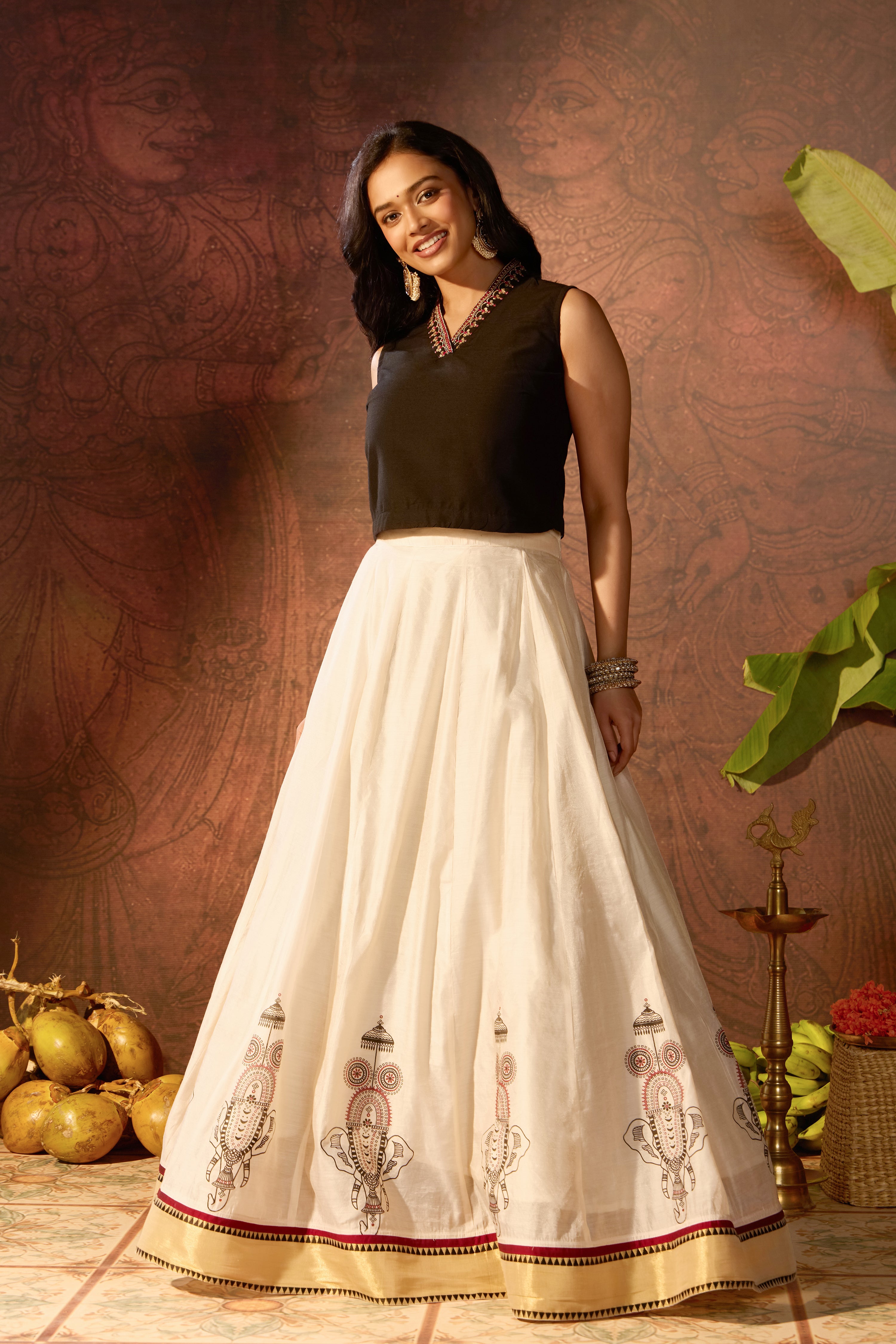 Elephant Printed Black & OffWhite Onam Skirtset with Embroidered Top