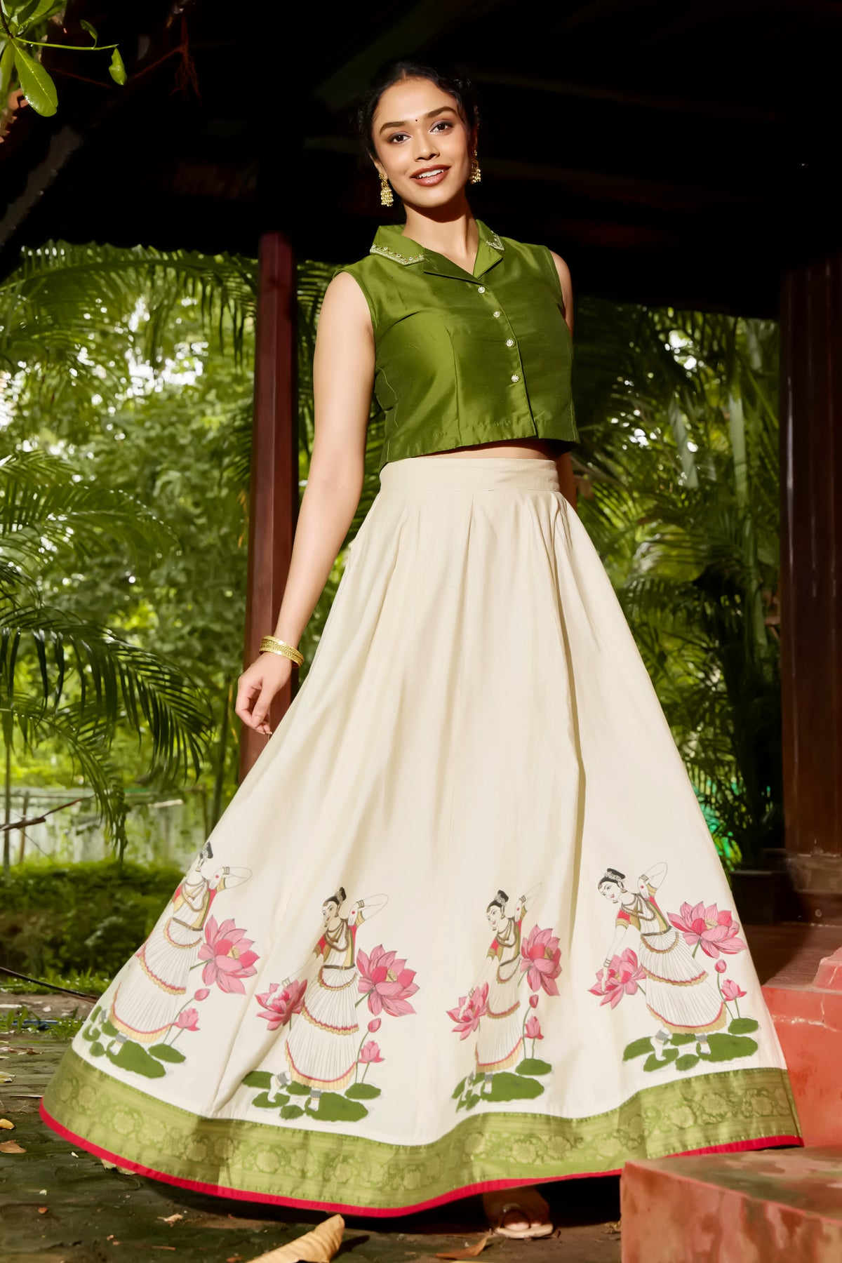 Green Notch Collar Crop Top & Mohiniyattam Printed Skirt Set