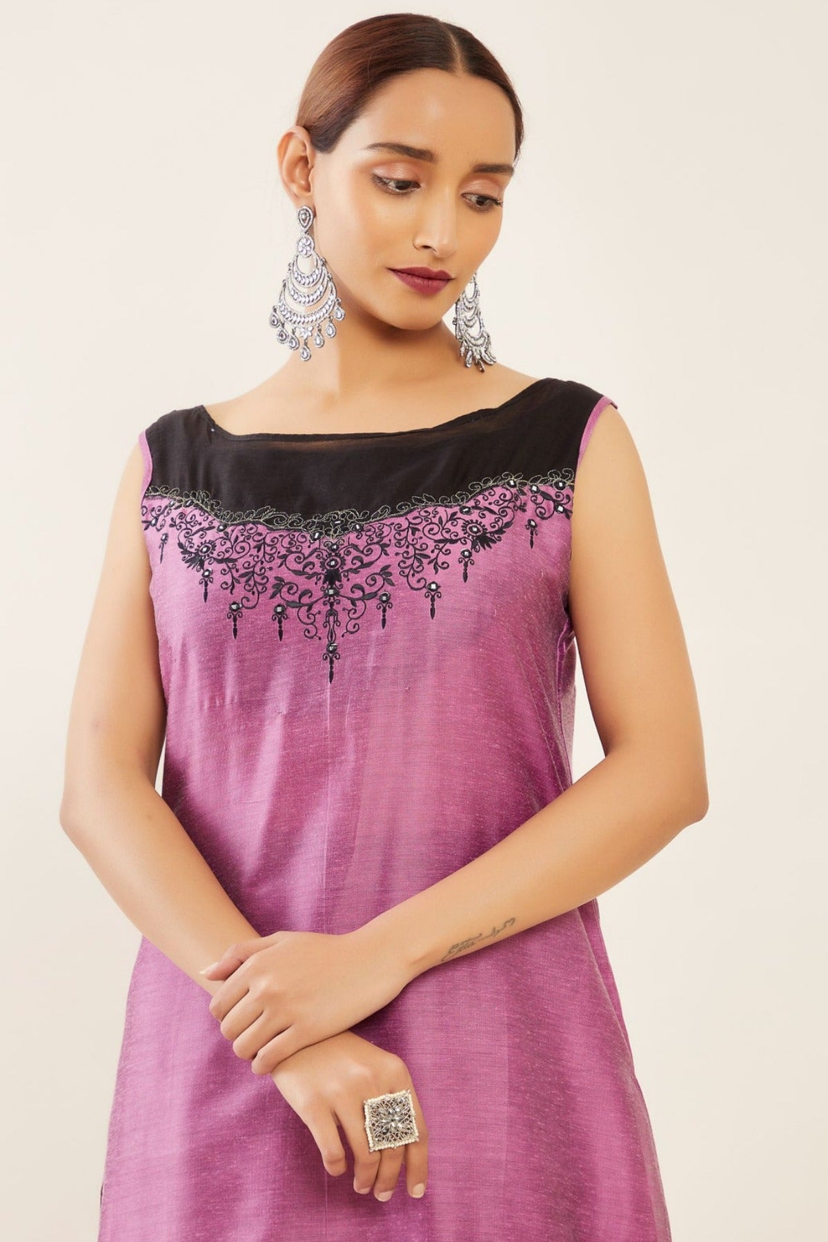 Contrast Double Layered Net with Vintage Floral Embroidered Sleeveless Kurta Purple
