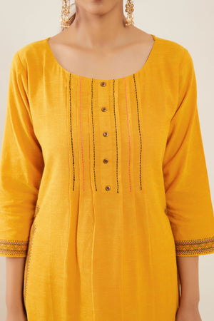 Peacock Printed Pin Tuck Women's Kurta - Yellow