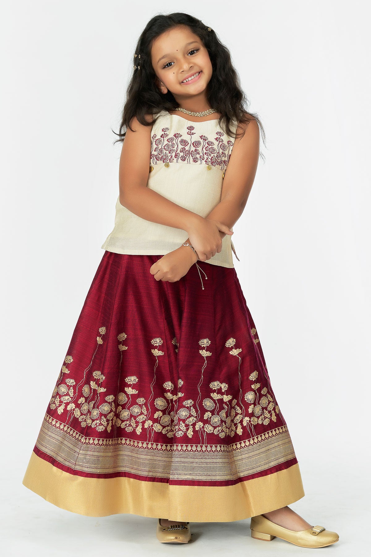 Floral Embroidered Sleeveless Top Printed Skirt Set Off White Maroon