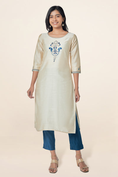 Contrast Peacock Motif Embroidered Placement Kurta - Off-White